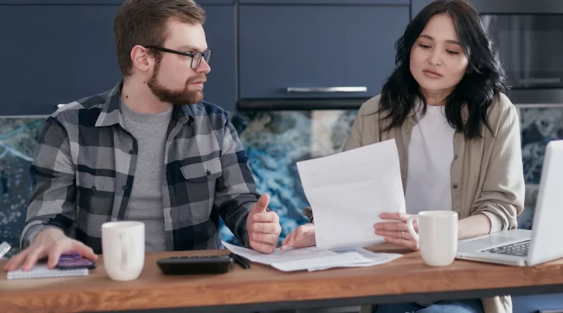 What to Review Before Choosing a Life Insurance Company - Life Insurance Guide - how to choose a life insurance company